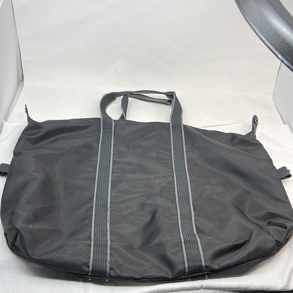 Pierre Cardin Large 25” x 18” Black Ballistic Nylon Zip Travel Duffel Tote Bag - Picture 2 of 6